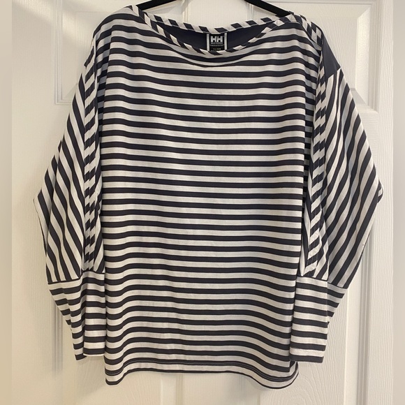 Helly Hansen - Picture 1 of 3